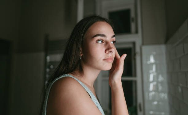 Lakukan 4 Rutinitas Kecantikan Ini di Malam Hari, Bangun Tidur Auto Glowing