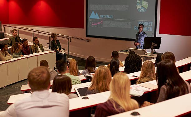 Banyak Peminatnya! 7 Program Studi Paling di Cari Calon Mahasiswa, Gaji Besar Peluang Kerja Luas!