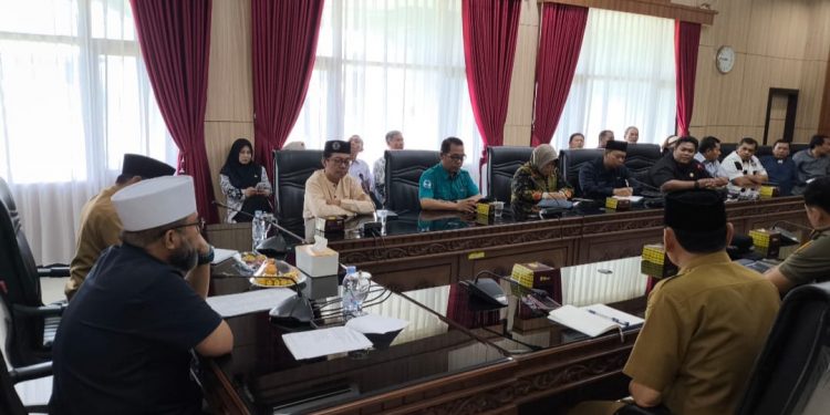 Gubernur Helmi Hasan Tegaskan Pemerataan Mutu Pendidikan, Tak Ada Sekolah Favorit