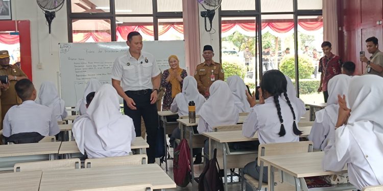 Menko AHY Tinjau Sekolah Rakyat di Bengkulu, Ungkap Pendidikan Kunci Memutus Rantai Kemiskinan