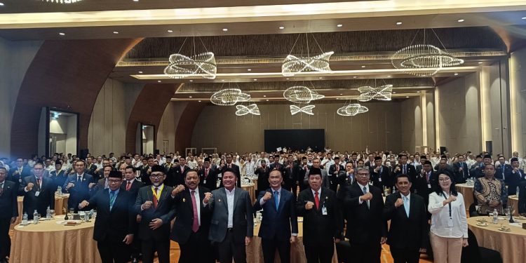 Dukung Produktivitas ASN, Wagub Bengkulu Tandatangani Komitmen Meritokrasi Bersama BKN di Palembang