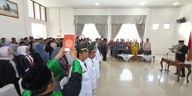 Bupati Bengkulu Tengah Lantik Pejabat Eselon III dan IV, Ini Nama-namanya