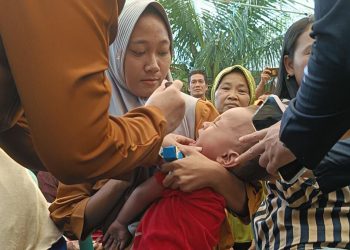 670 Warga Sungai Petai Terima Obat Cacing, Pemkab Seluma Fokus Cegah Penyakit dan Stunting