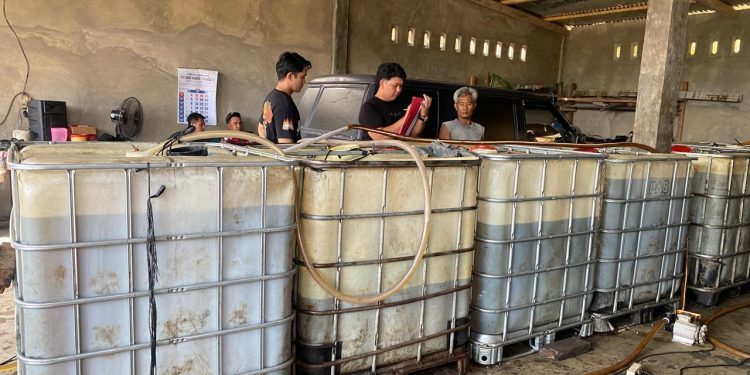 Polisi Ringkus Penimbun Biosolar, 3,5 Ton Barang Bukti Diamankan