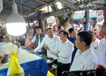 Tinjau OP Beras SPHP di Bengkulu, Mentan Amran Pastikan 1,3 Juta Ton Beras Siap Disalurkan