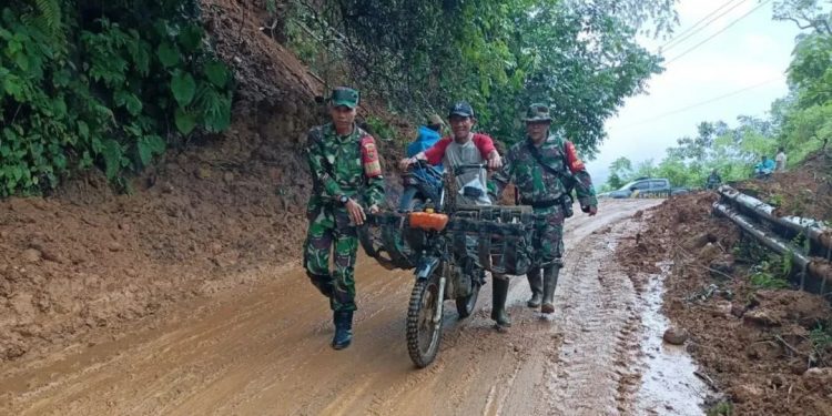 Dandim 0408 Bengkulu Selatan Tinjau Lokasi Longsor di Kecamatan Ulu Manna