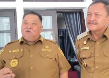 2 Unit Mobil Pengangkut Sampah Direalisasikan Pemkab Bengkulu Selatan, 1 Jenis Amrol dan 1 Jenis Dump Truk