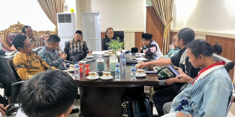 Pemprov Bengkulu Bersama Mahasiswa dan Petani Bahas Penyelesaian Konflik Agraria