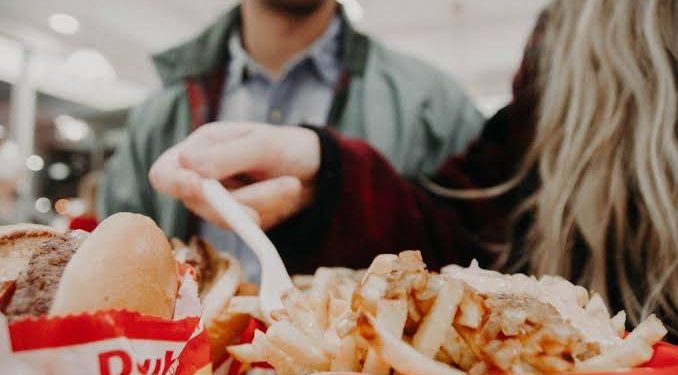 6 Cara Efektif Hentikan Kebiasaan Mengonsumsi Junk Food
