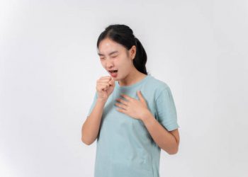 Wajib Tahu! Intip Sederet Pantangan Makanan dan Minuman Saat Batuk