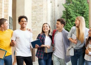 6 Jurusan Kuliah Ini Bisa Jadi Pilihan, Menjanjikan dan Berpeluang Punya Gaji Besar