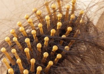 Penyebab Rambut Mudah Rusak, Cek di Sini! Bisa Terjadi Karena Selalu Keramas