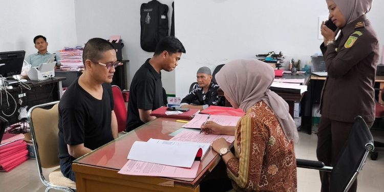 Mantan Lurah Lingkar Timur Dilimpahkan ke Jaksa, Segera Sidang Kasus Narkoba