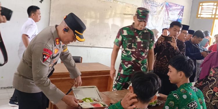 Cegah Penyalahgunaan Anggaran dan Bahan Pangan, Kapolres Seluma Awasi Ketat Program MBG