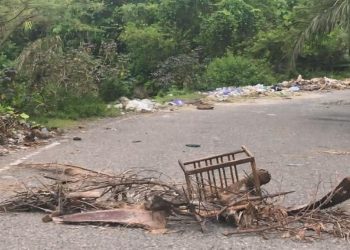 Rusak dan Tak Terurus, Jembatan Sekunyit Bengkulu Selatan Jadi TPS Liar