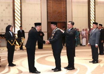 Dr. Indra Cahyadinata Resmi Dilantik sebagai Rektor Unib periode 2025–2029