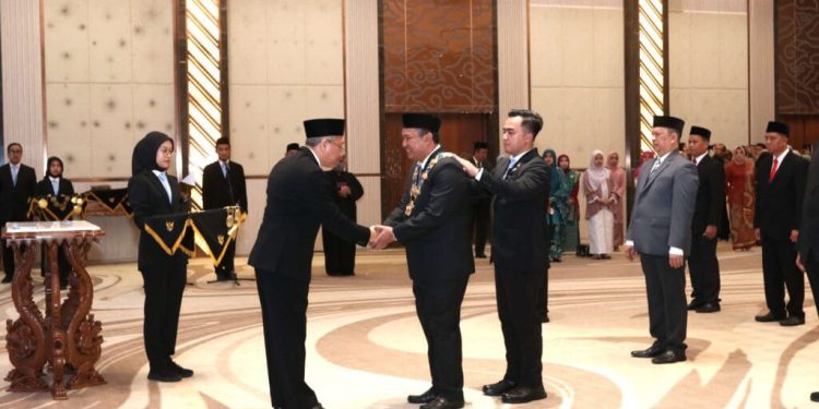 Dr. Indra Cahyadinata Resmi Dilantik sebagai Rektor Unib periode 2025–2029
