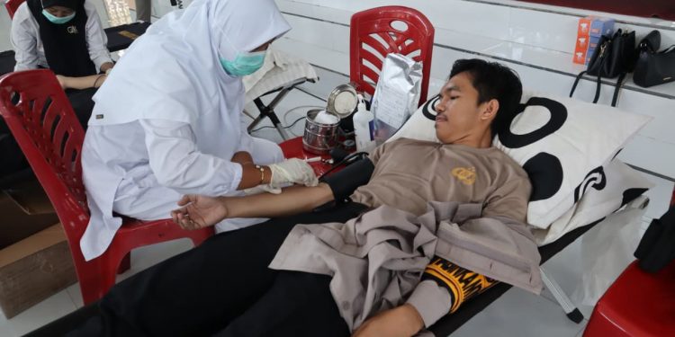 Peringati Hari Jadi Humas Polri ke-74, Polres Bengkulu Gelar Donor Darah
