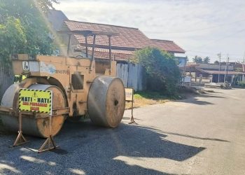 Lewat Pemeliharaan Rutin, Dinas PUPR Maksimalkan Kondisi Jalan Bengkulu Selatan Tetap Baik