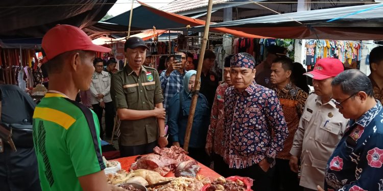 Pemkab Benteng Sidak Pasar Taba Penanjung, Tinjau Los yang Tidak Dimanfaatkan Pedagang