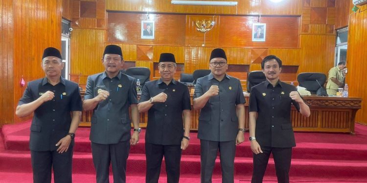 Wabup Yefri Sudianto Hadiri Rapat Paripurna DPRD Bengkulu Selatan, Bahas Raperda APBD 2026