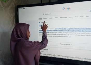 30 Sekolah di Kota Bengkulu Terima Bantuan TV Digital Board Merah Putih