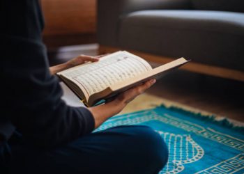 Viral! Oknum ASN Diduga Injak Al-Qur’an di Kepahiang