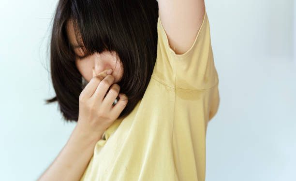 Kerap Dianggap Sepele! Ternyata Ini Penyebab Bau Badan yang Bikin Percaya Diri Berkurang