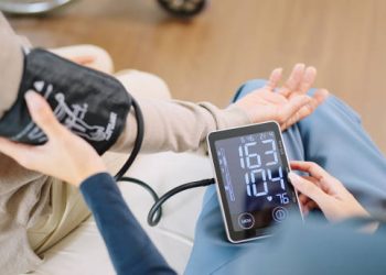 Cukup Lakukan 5 Cara Ini untuk Turunkan Hipertensi dengan Cepat, Apa Saja?