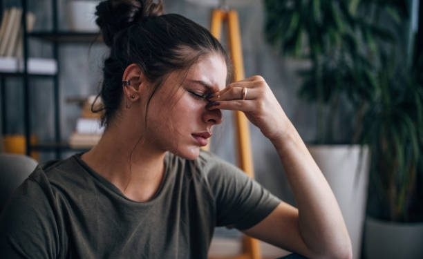 7 Cara Ini Dikenal Ampuh Atasi Sakit Kepala dengan Cepat, Apa Saja? Cek Disini!