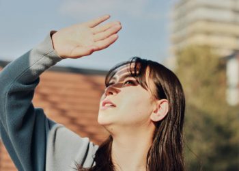 Jangan Anggap Sepele! Ini 5 Dampak Buruk Sinar UV Bagi Kesehatan Mata, Memicu Terjadinya Pterigium