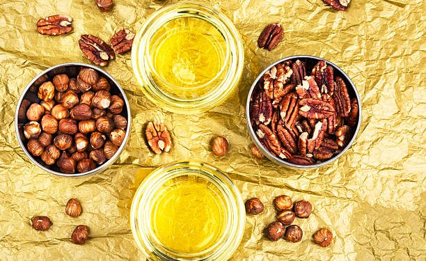 Terdapat Beberapa Perbedaan Antara Minyak Kemiri dan Rosemary dalam Rawat Helai Rambut, Temukan Jawabannya Disini!