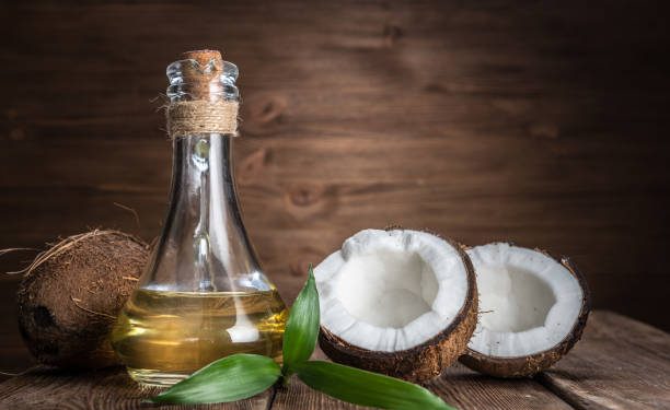 Cek Disini Khasiat Minyak Kelapa untuk Dunia Kecantikan, Salah Satunya Ampuh Kurangi Kerutan