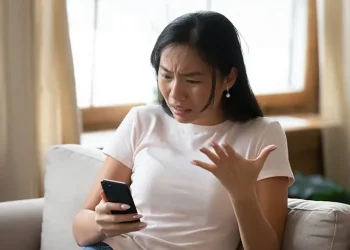 5 Cara Ini Bisa Kamu Coba untuk Mengatasi Trust Issue dalam Hubungan, Cek!