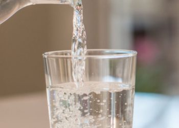 Manfaat Lain Konsumsi Air Putih Hangat Sehari-hari, Cek di Sini! Ampuh Meredakan Hidung Tersumbat