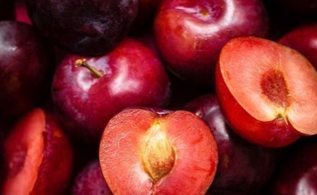 Cek Manfaat Konsumsi Buah Plum di Sini! Ampuh Meningkatkan Kekebalan Tubuh