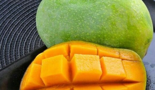 Daftar Makanan Sehat yang Aman untuk Ibu Hamil, Cek di Sini! Coba Konsumsi Buah Mangga