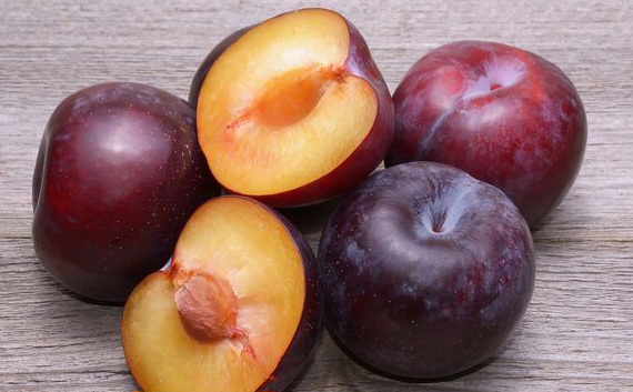 Dapat Sebabkan Reaksi Alergi, Cek Efek Samping dari Buah Plum di Sini
