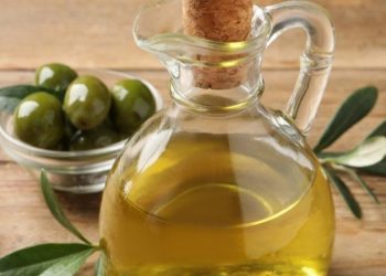 Cara Ini Bisa Kamu Coba! Dapat Buat Rambut Makin Sehat, Salah Satunya Gunakan Minyak Zaitun