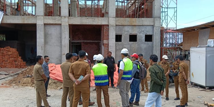 KPK Sidak Proyek Pembangunan Labkesmas dan Masjid Agung Bengkulu Tengah