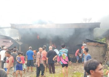 Diduga dari Bakaran Sampah, Bakso Goyang Lidah Seluma Dilahap si Jago Merah