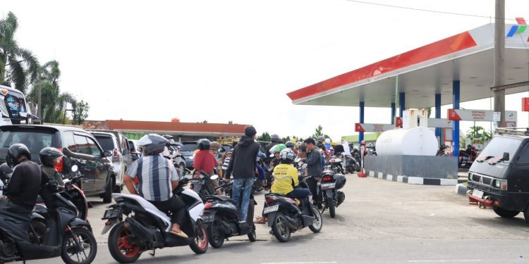 Polda Bengkulu Awasi Ketat SPBU, Siap Tindak Tegas Pengunjal dan Penimbun BBM Subsidi