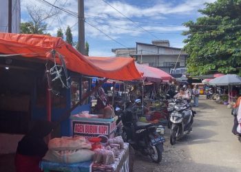 Harga Sayuran di Pasar Ampera Melonjak, Program MBG dan Distribusi BBM Terganggu Jadi Pemicu
