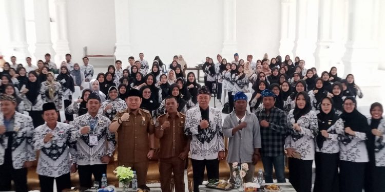 115 Guru di Kota Bengkulu Ikuti Pelatihan Pembuatan Kebek Palak