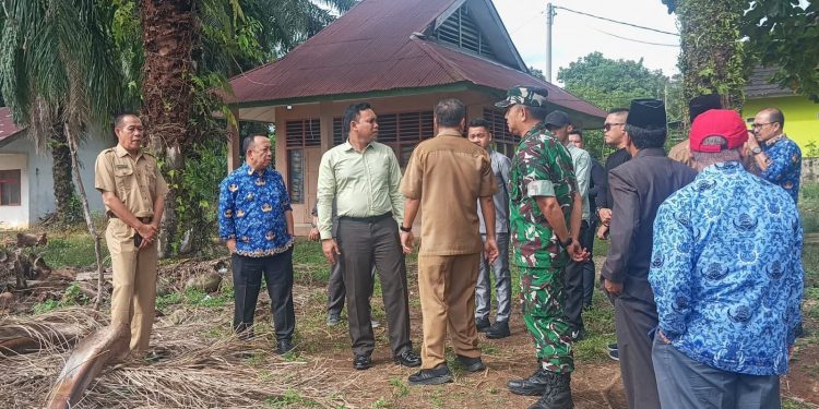 Wabup Seluma Tinjau Lahan, Mematangkan Rencana Pembangunan Gedung Koperasi Merah Putih