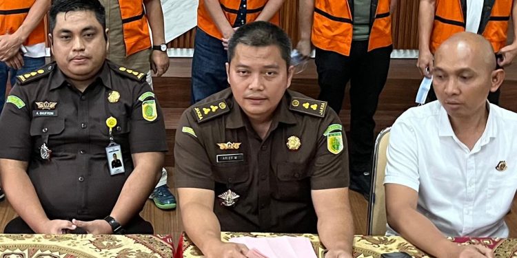 Susul Bebby Hussy, 4 Tersangka Tambang Ilegal Dilimpahkan ke Jaksa