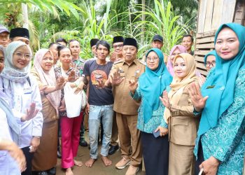 Wabup Seluma Tinjau Rumah Tidak Layak Huni, Pastikan Bantuan Tepat Sasaran