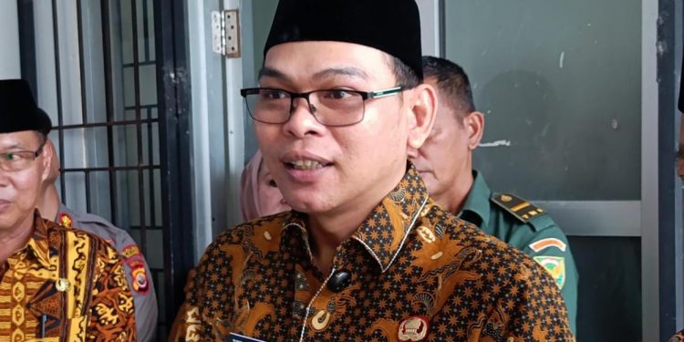 Optimalkan PAD, Bupati Seluma Tertibkan Perizinan Pabrik dan Tambang yang Tidak Patuh
