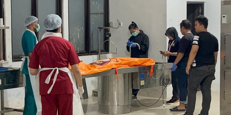 Heboh! Warga Kandang Bengkulu Temukan Pria Tewas di Bekas Tempat Karaoke, Diduga Gandir