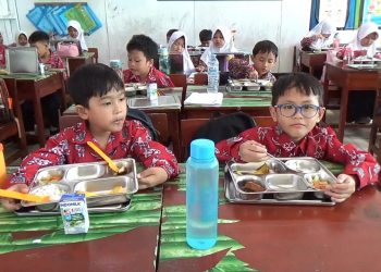 Hingga Oktober, 75.642 Siswa di Kota Bengkulu Sudah Nikmati Manfaat Program Makan Bergizi Gratis